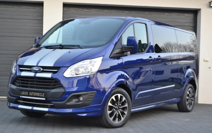 Ford Tourneo Custom cena 81500 przebieg: 207000, rok produkcji 2018 z Bełżyce małe 704